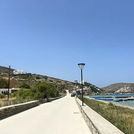 Artistic Aqua Villa *